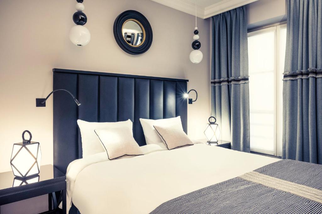 Mercure Paris Arc de Triomphe Wagram Image