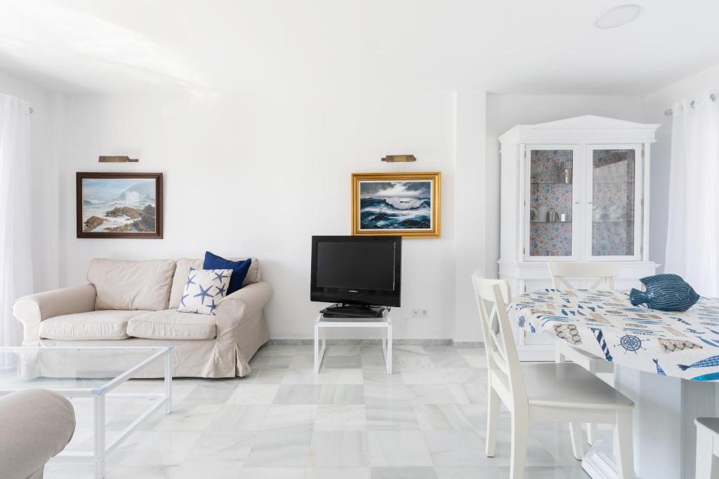 Home2Book Stunning Sea Views Adeje, Wifi & Pool 8