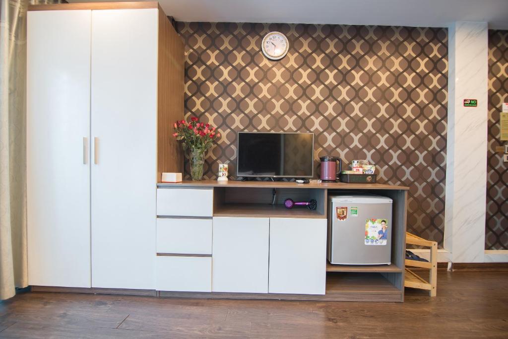 Royal Hotel 60 Nghi Tàm