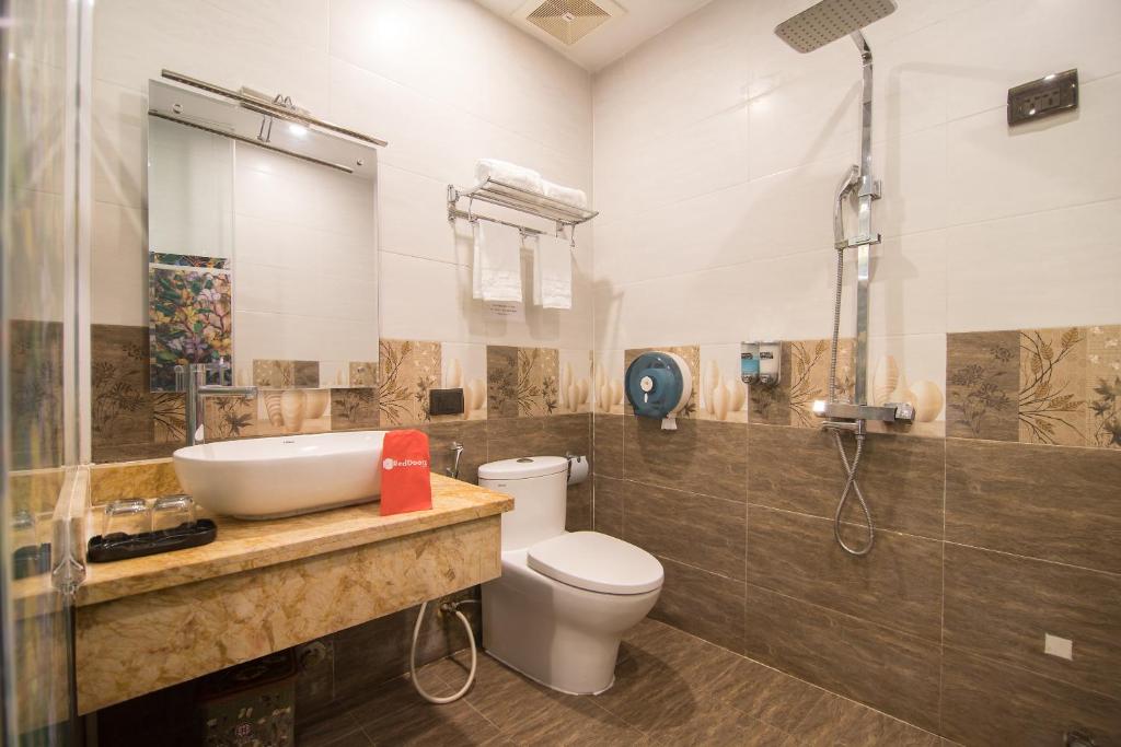 Royal Hotel 60 Nghi Tàm