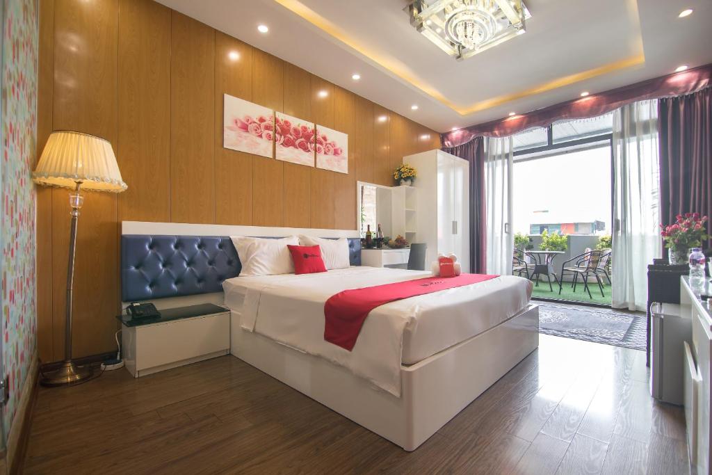 Royal Hotel 60 Nghi Tàm