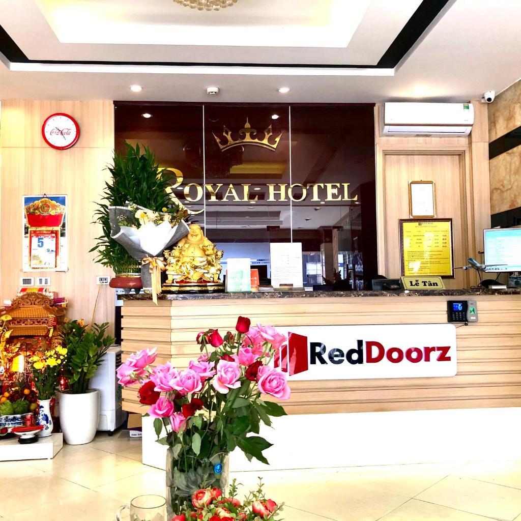 Royal Hotel 60 Nghi Tàm