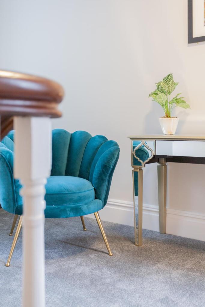5 Star - The Ulsterville Residences - Free On-site Parking 2