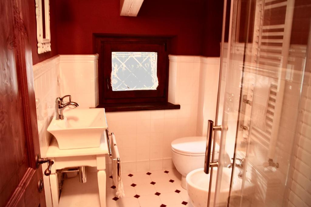 Il Cortile delle Rose Holiday House 8