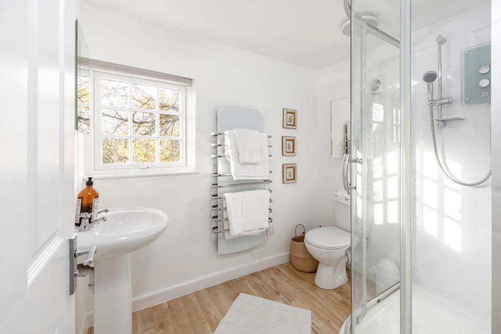 Tucking Mill View- Self Catering 3
