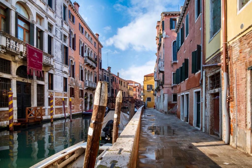 Romantic House Venice 6