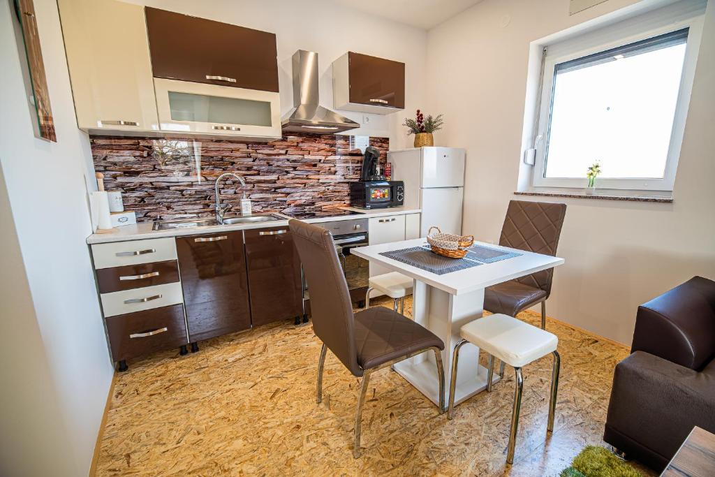 Apartment A1 7