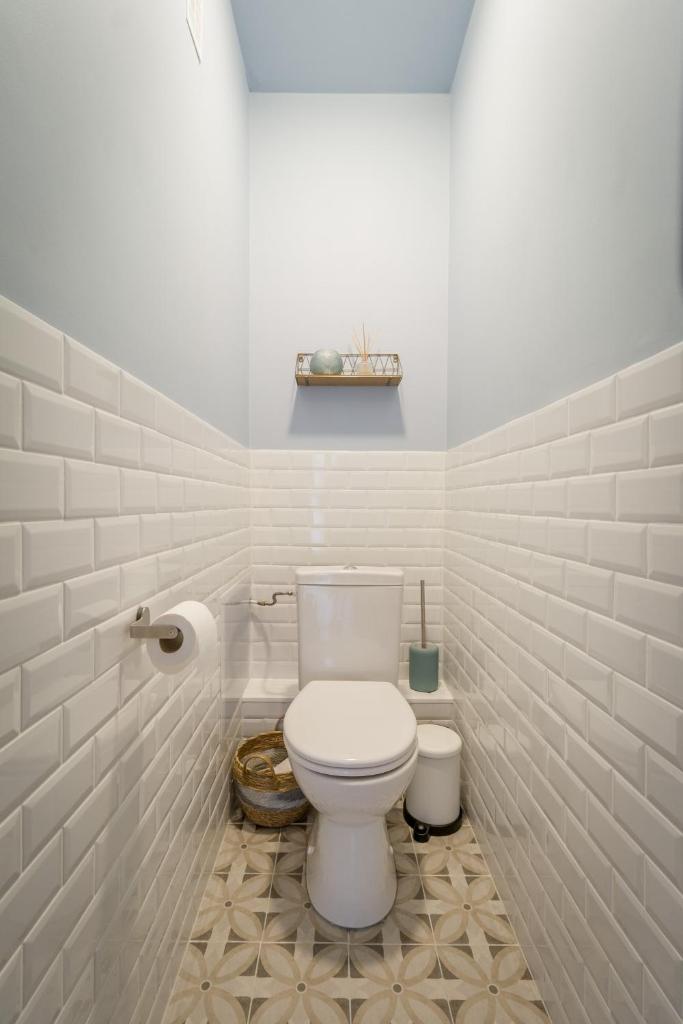Mountain Suite 8