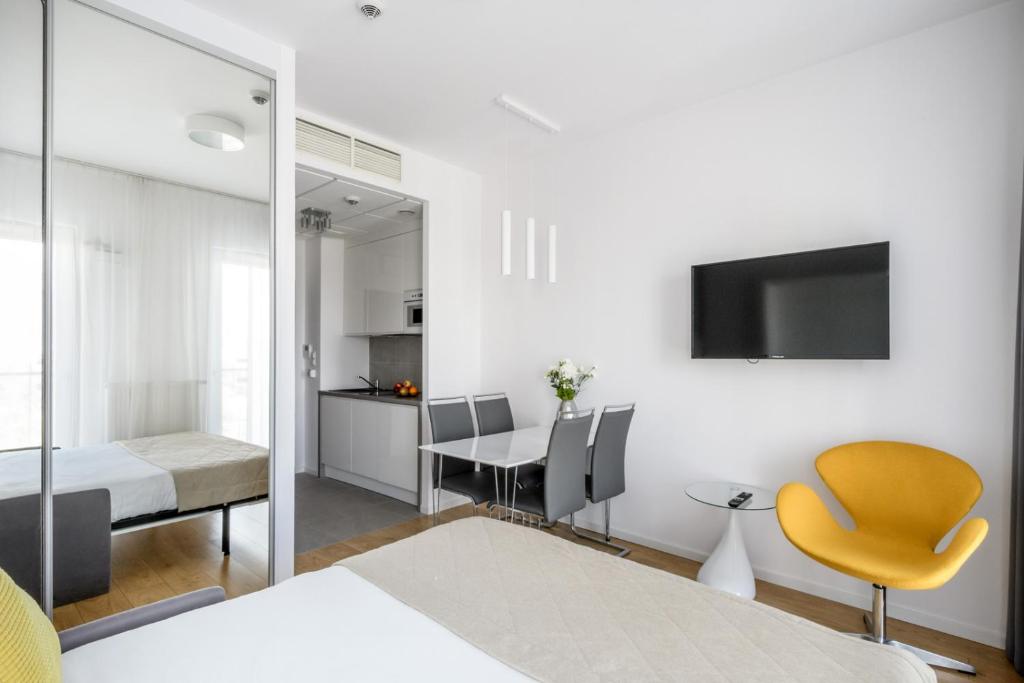 Varsovia Apartamenty Kasprzaka 5