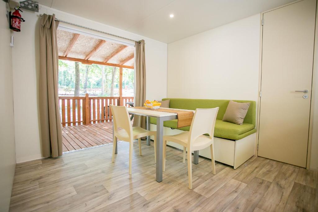 Mobile homes Premium MAGNOLIA Bijela Uvala 8