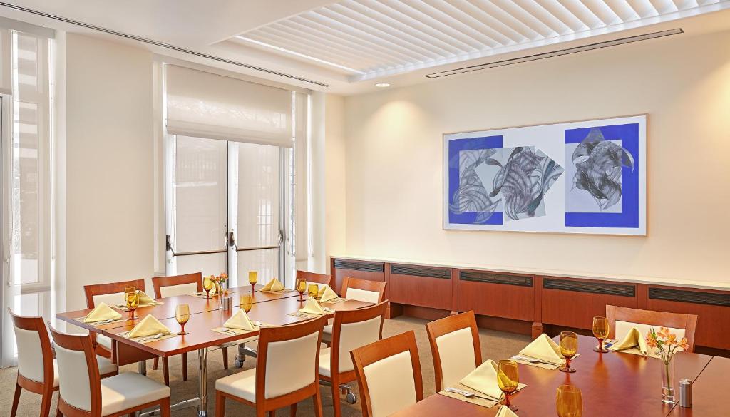InterContinental Suites Hotel Cleveland, an IHG Hotel Image