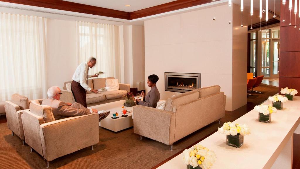 InterContinental Suites Hotel Cleveland, an IHG Hotel Image