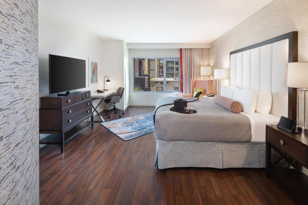 Hotel Indigo San Diego - Gaslamp Quarter, an IHG Hotel Image