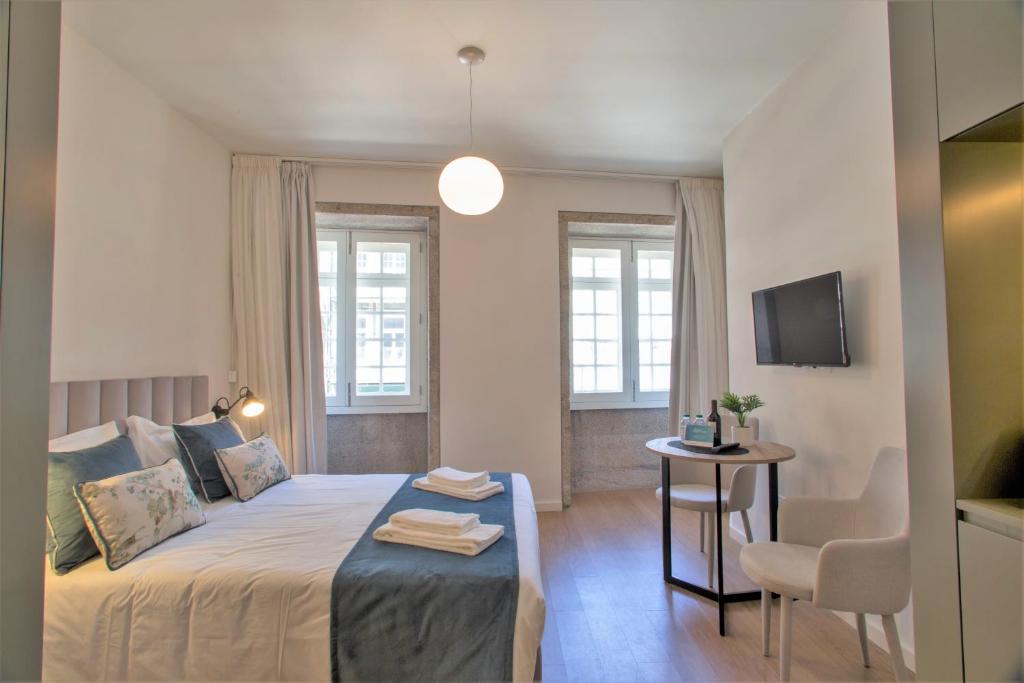 Clérigos Prime Suites by Porto City Hosts 5
