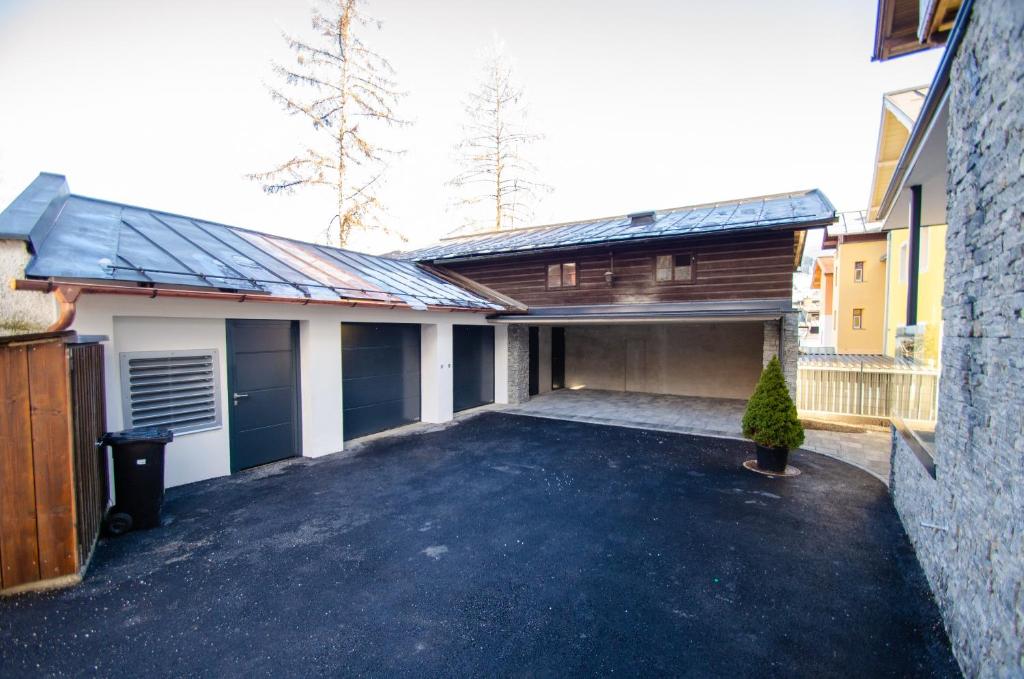 Finest Villa Zell am See by All in One Apartments incl SUMMER CARD 4
