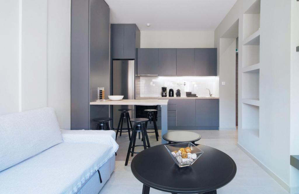 ATHENSIS Apartments in Central Athens 8