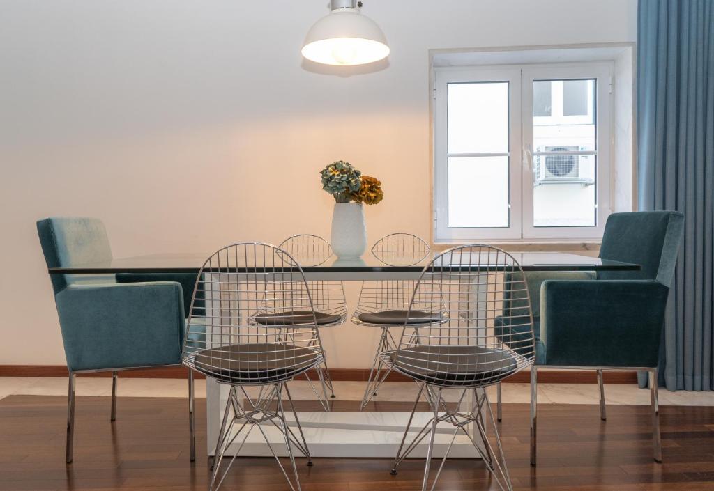 Chiado Patio Apartment 4