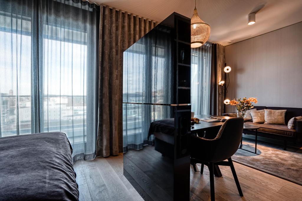 CLOUD No7 APARTMENTS - The Original 6