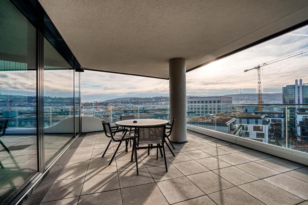 CLOUD No7 APARTMENTS - The Original 6