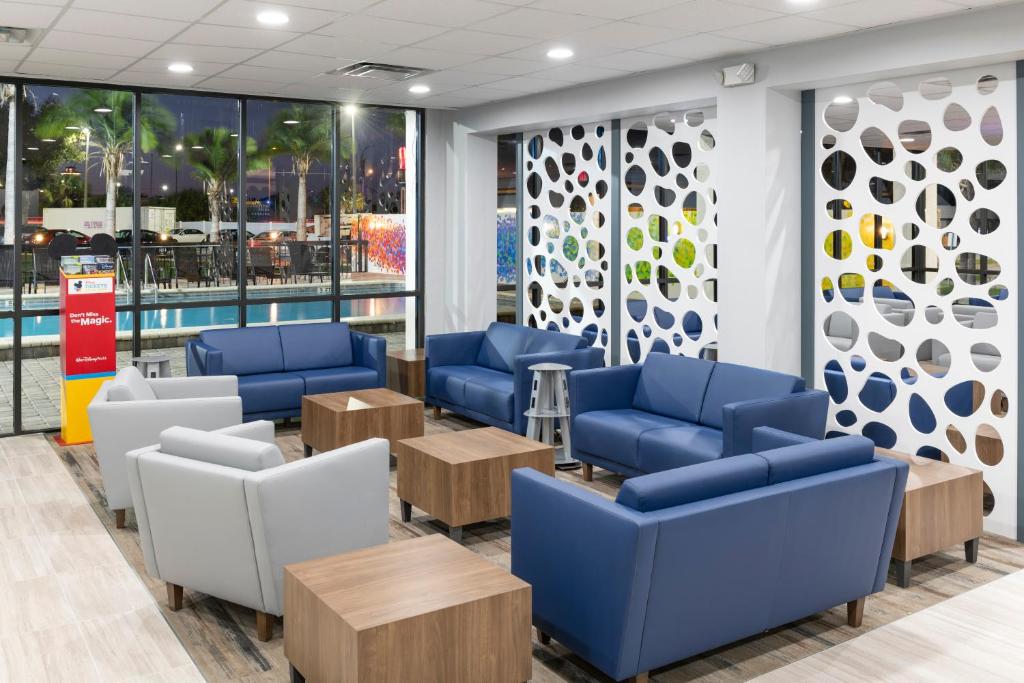 Hotel Monreale Express International Drive Orlando Image