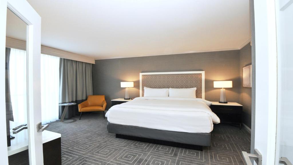 InterContinental Kansas City at the Plaza, an IHG Hotel Image