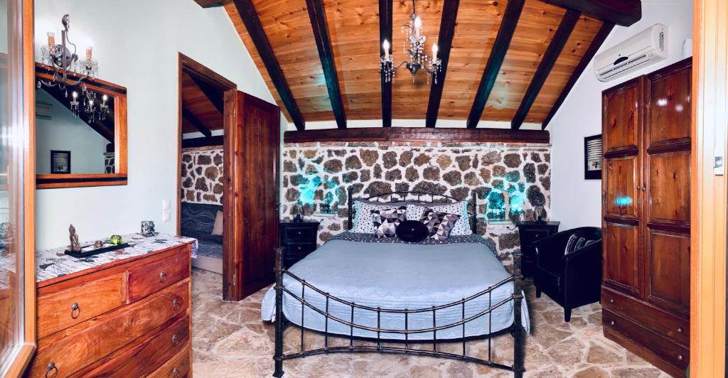 Ermones Emerald Villa 8