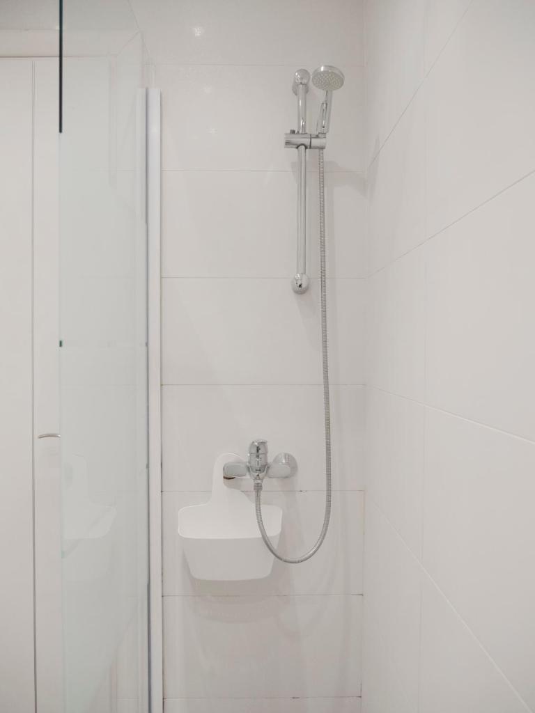 Central Terrace Modern Apartment 8
