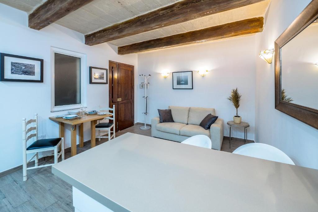 Valletta Main Street Apartment DELUXE 2