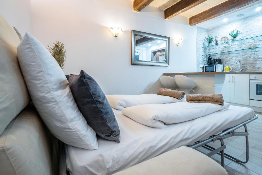 Valletta Main Street Apartment DELUXE 4
