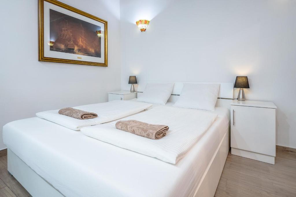 Valletta Main Street Apartment DELUXE 7