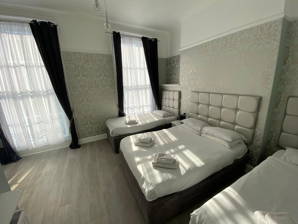 Swinton Hotel Image