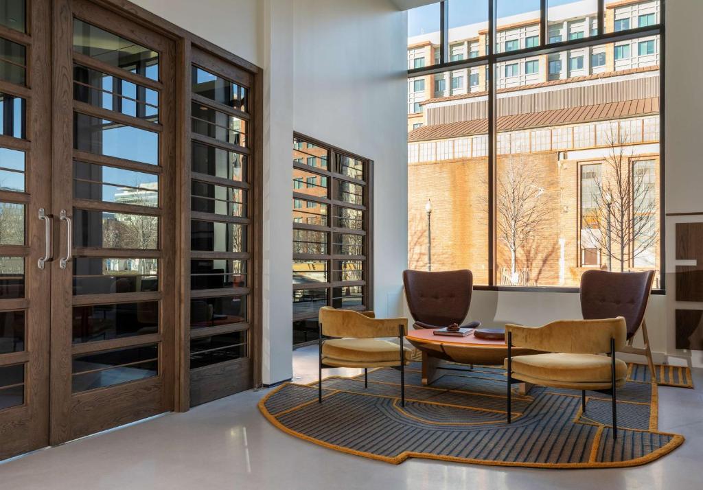 Thompson Washington DC, by Hyatt Image
