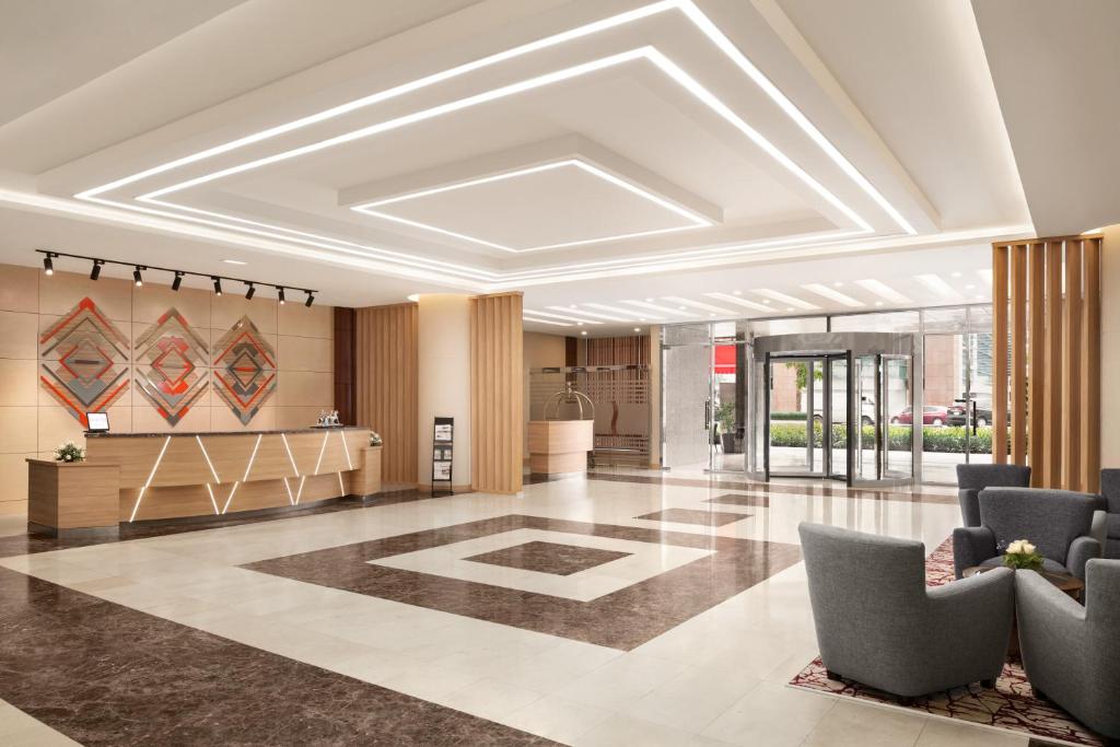 Ramada by Wyndham Dubai Deira Image