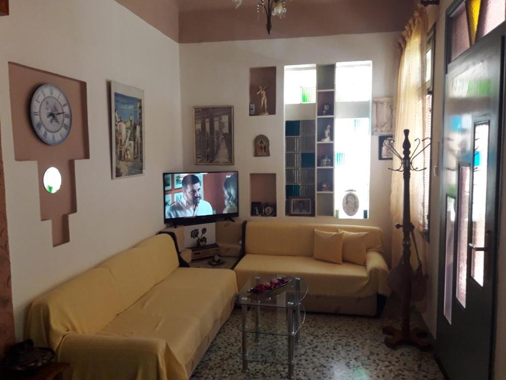 Studio NEFELI Β'οροφος 5