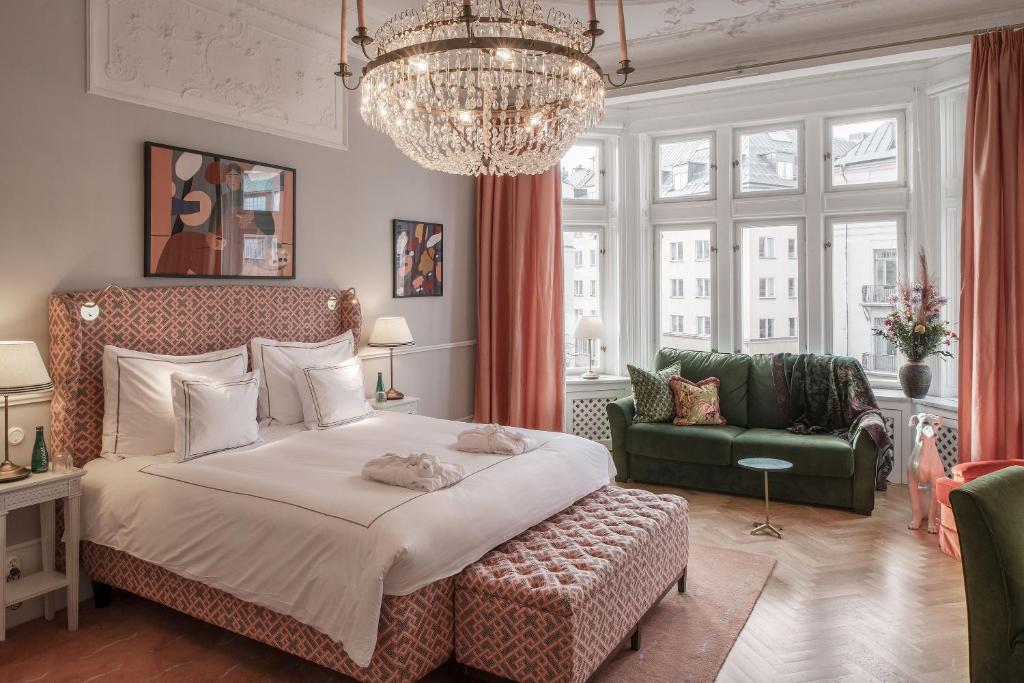 The Sparrow Hotel Image