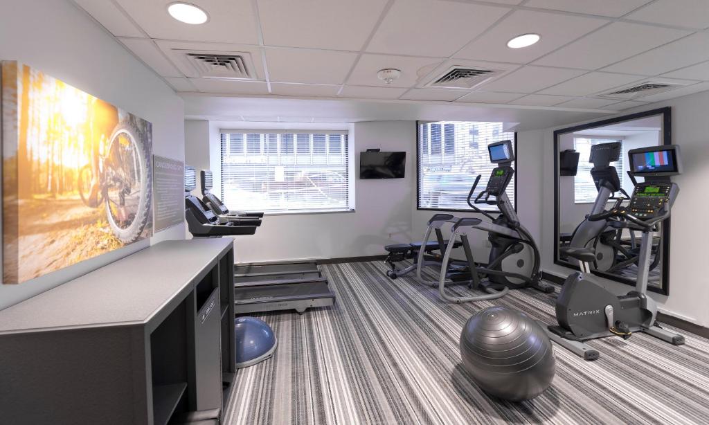 Candlewood Suites Baltimore - Inner Harbor, an IHG Hotel Image