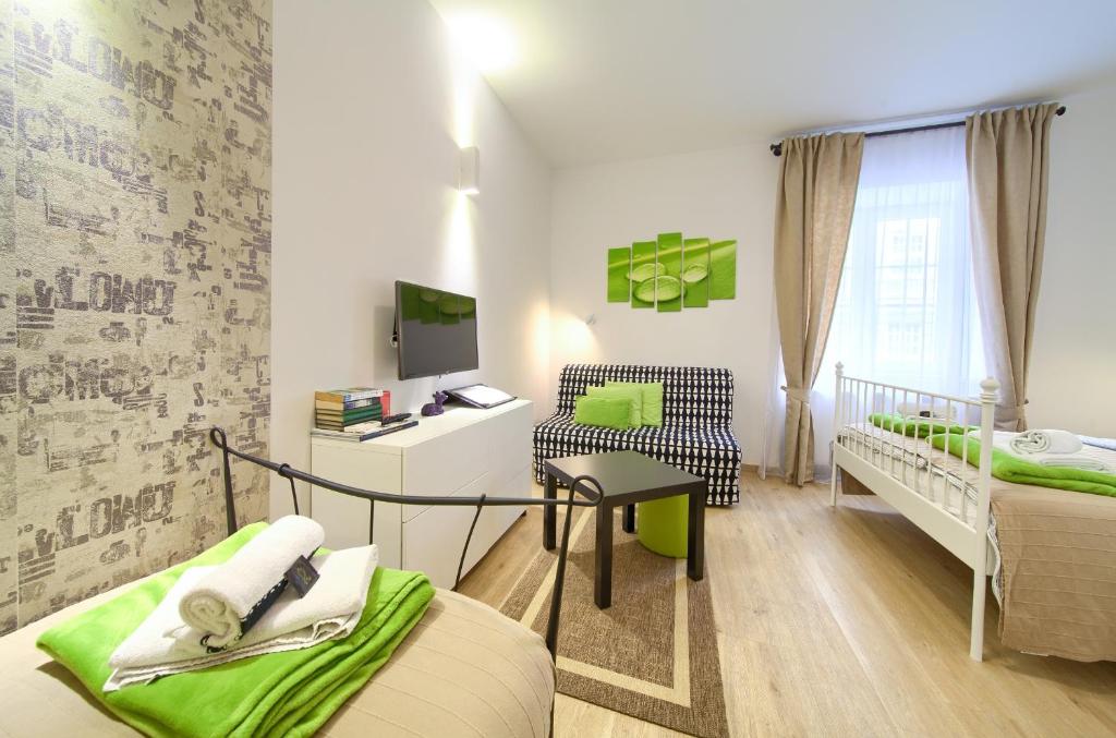 Logo apartments 5 min walk to main square 5