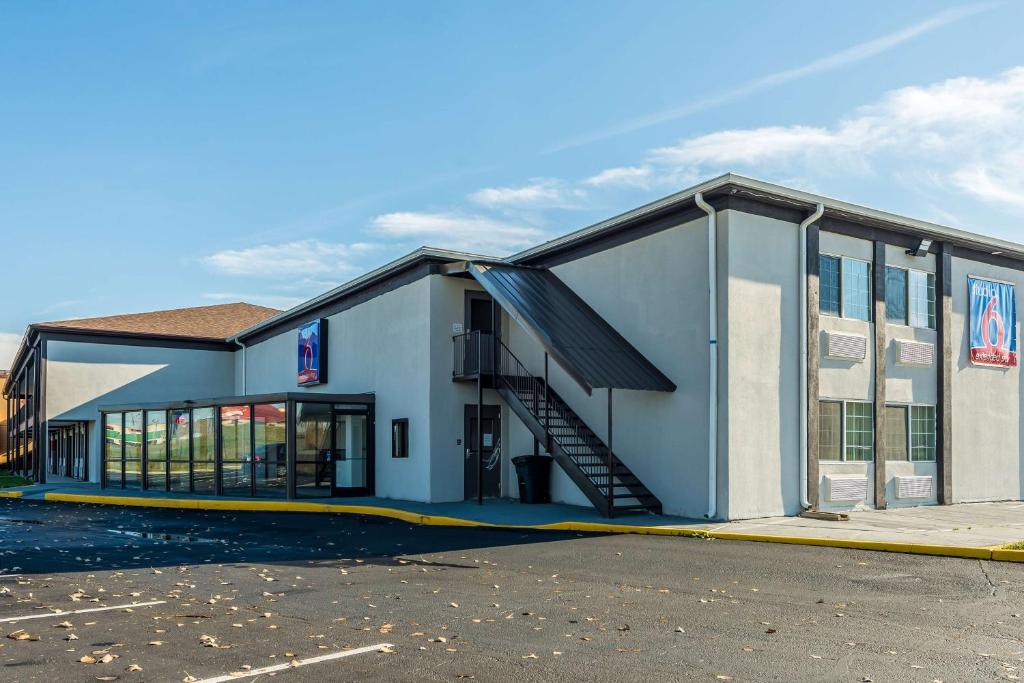 Studio 6-Indianapolis, IN Image