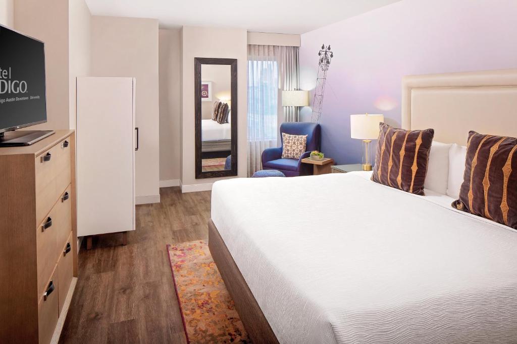 Hotel Indigo Austin Downtown - University, an IHG Hotel Image