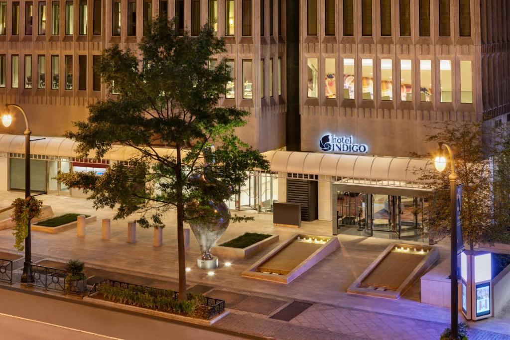 Hotel Indigo Atlanta Downtown, an IHG Hotel Image