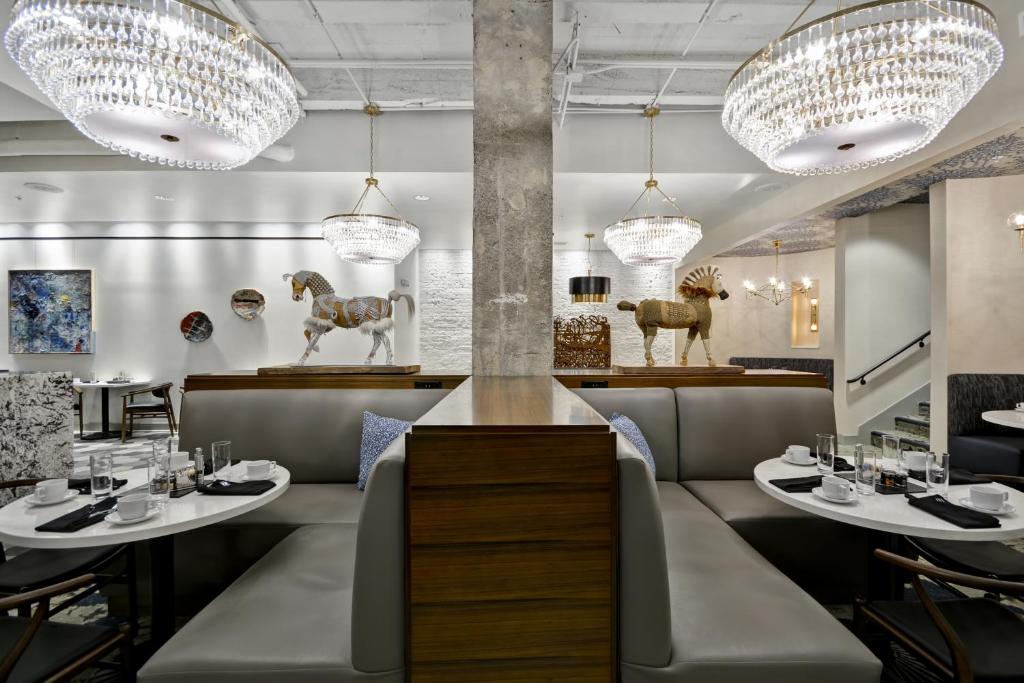 Hotel Indigo Kansas City - The Crossroads, an IHG Hotel Image