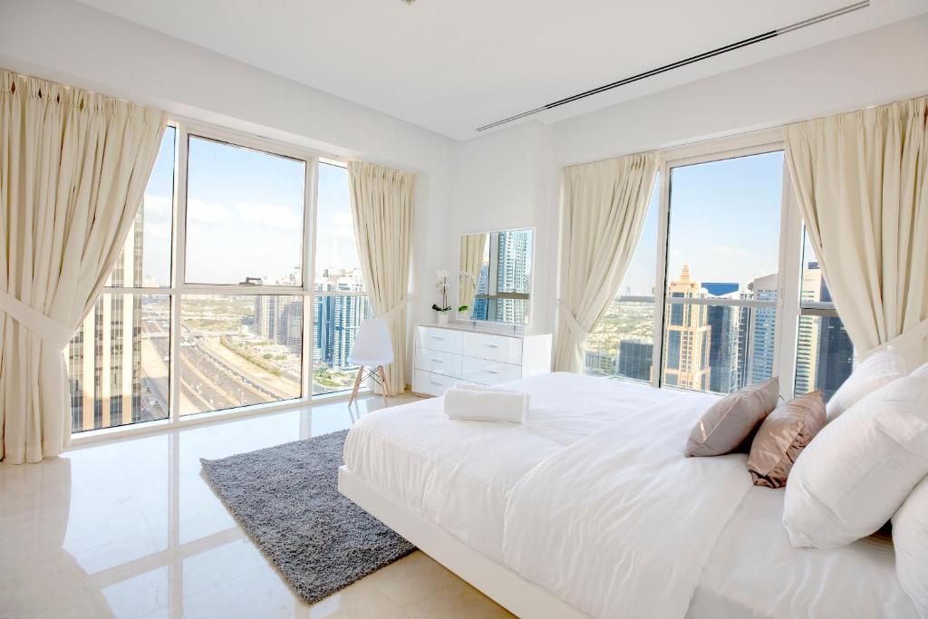 Stella Stays Stunning & Luxurious 4BDR Penthouse Dubai Marina