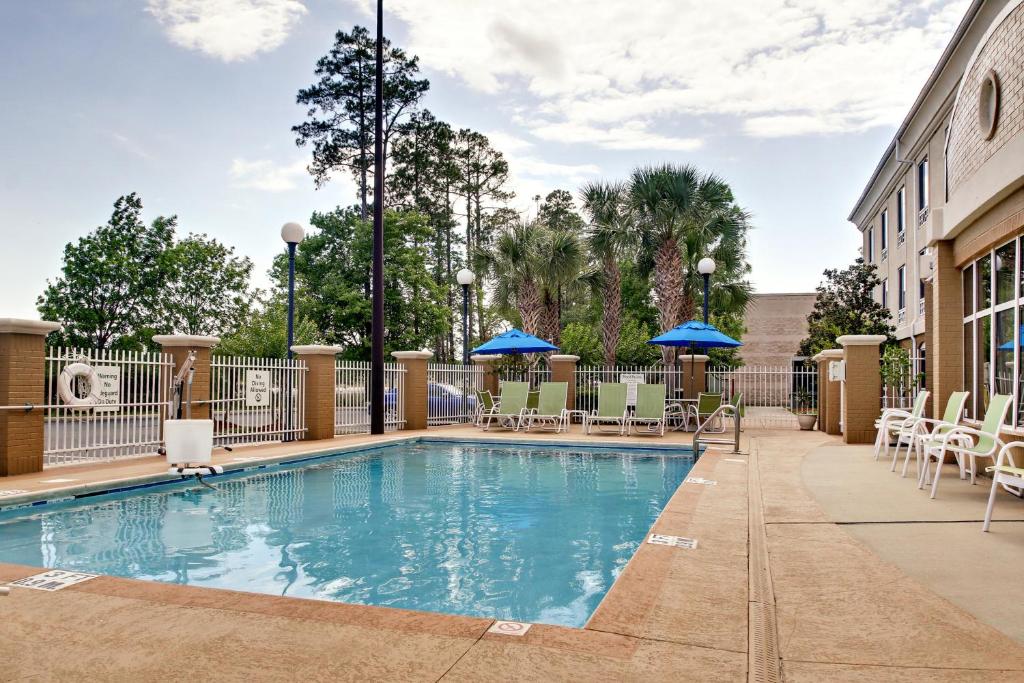 Holiday Inn Express & Suites Jacksonville South - I-295, an IHG Hotel Image