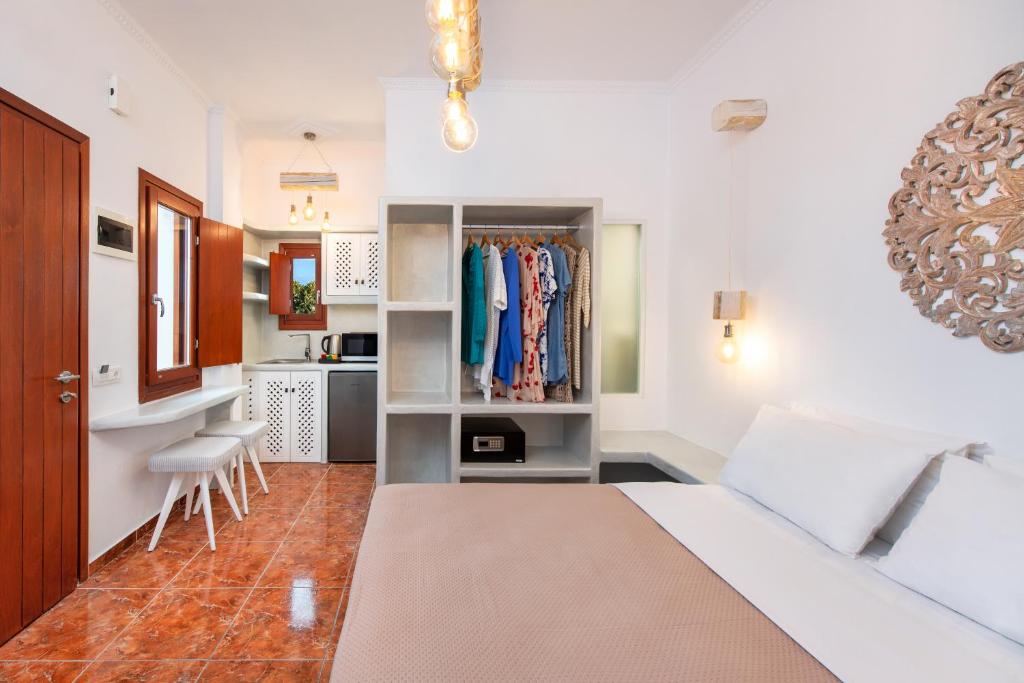 Nectarios Villa - Studios & Suites Adults Only 5