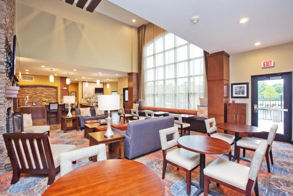 Staybridge Suites Austin South Interstate Hwy 35, an IHG Hotel Image