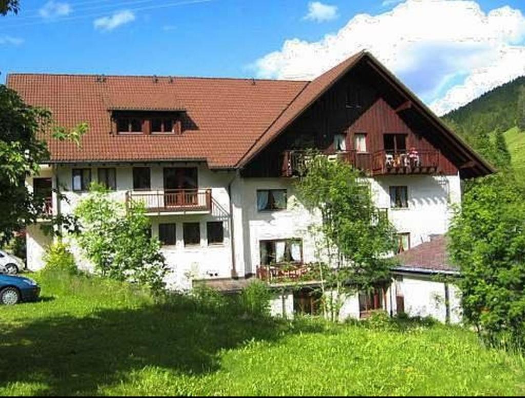 Schwarzwaldmädel-Ferienwohnungen 6