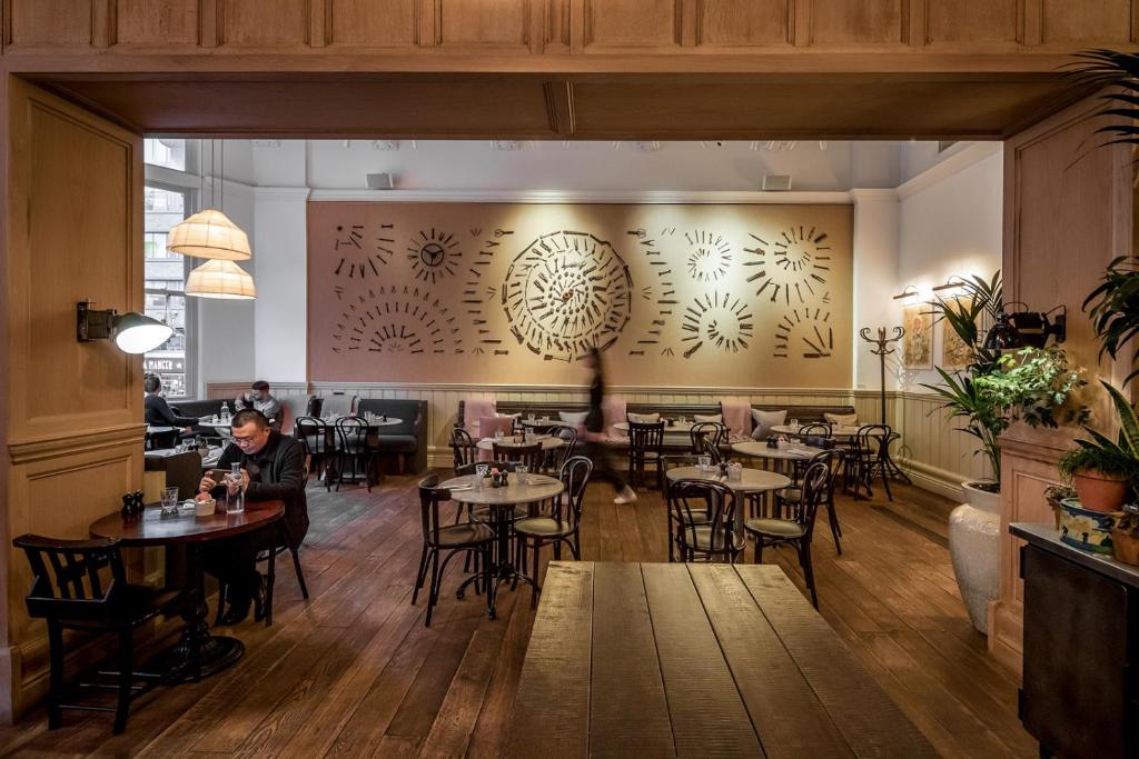 Kimpton - Fitzroy London, an IHG Hotel Image