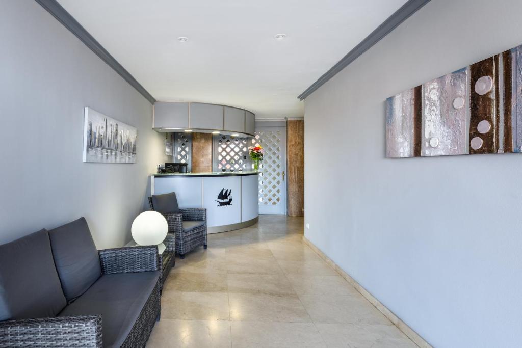 Apartamentos Colón Playa 3