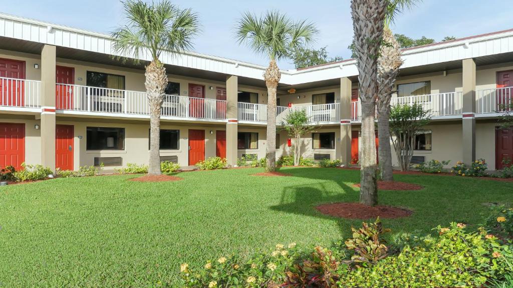 Hotel South Tampa & Suites Image