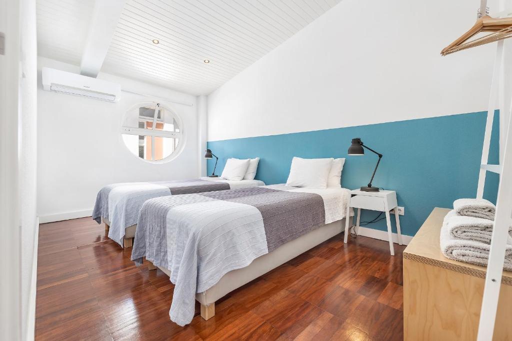 RG Downtown Duplex 2